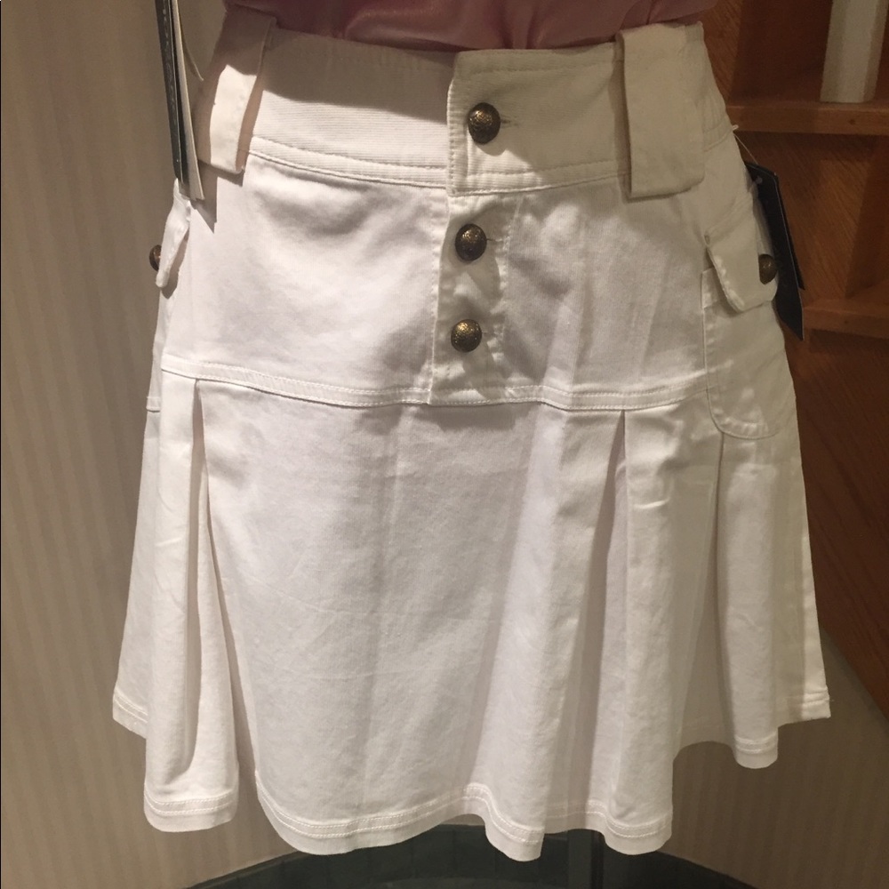 💕💕HOST PICK💕💕NWT White jean summer mini skirt